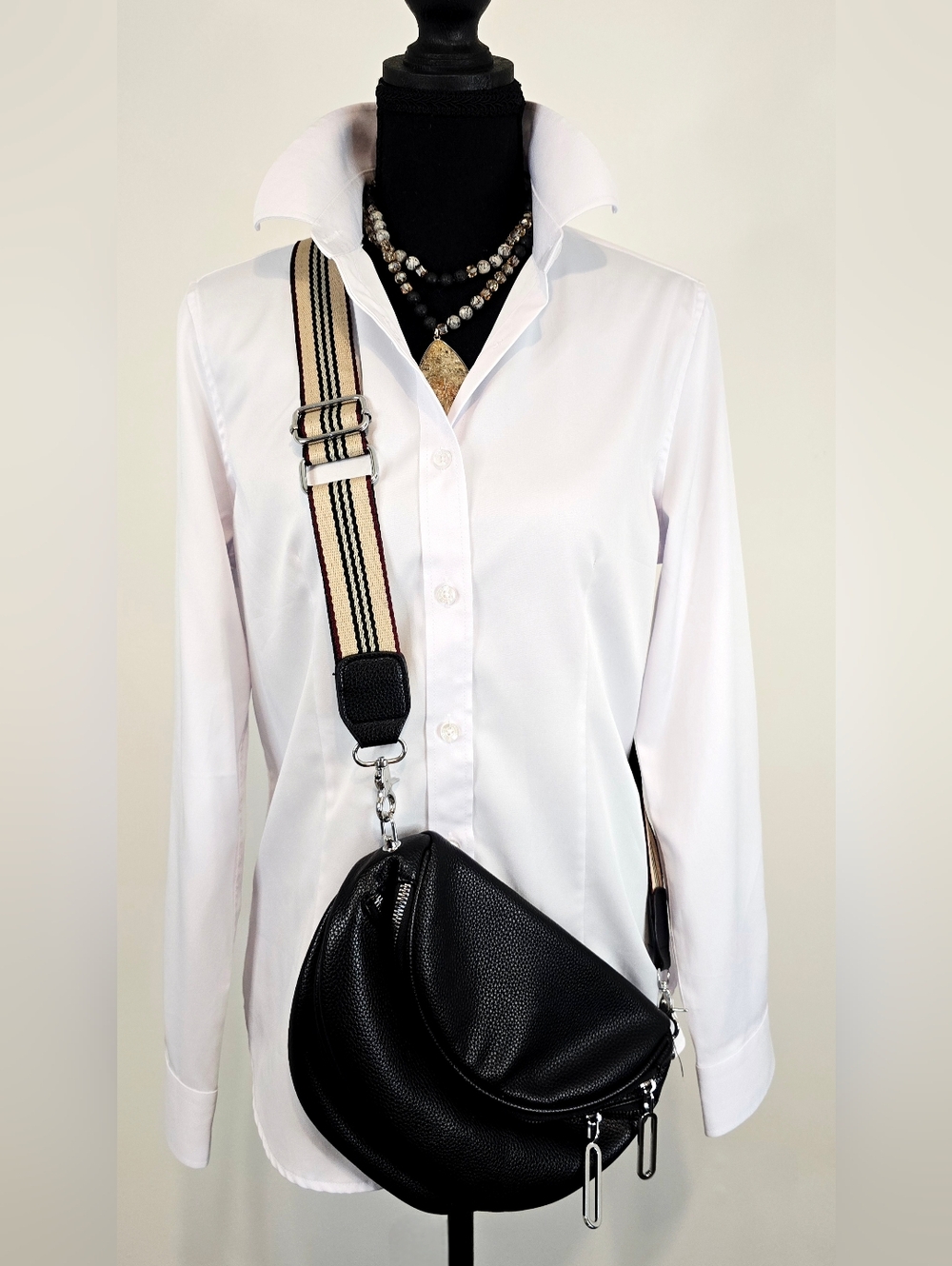 Black Crescent Crossbody Bag Wide Strap Minimalist Slouchy Everyday Vacation